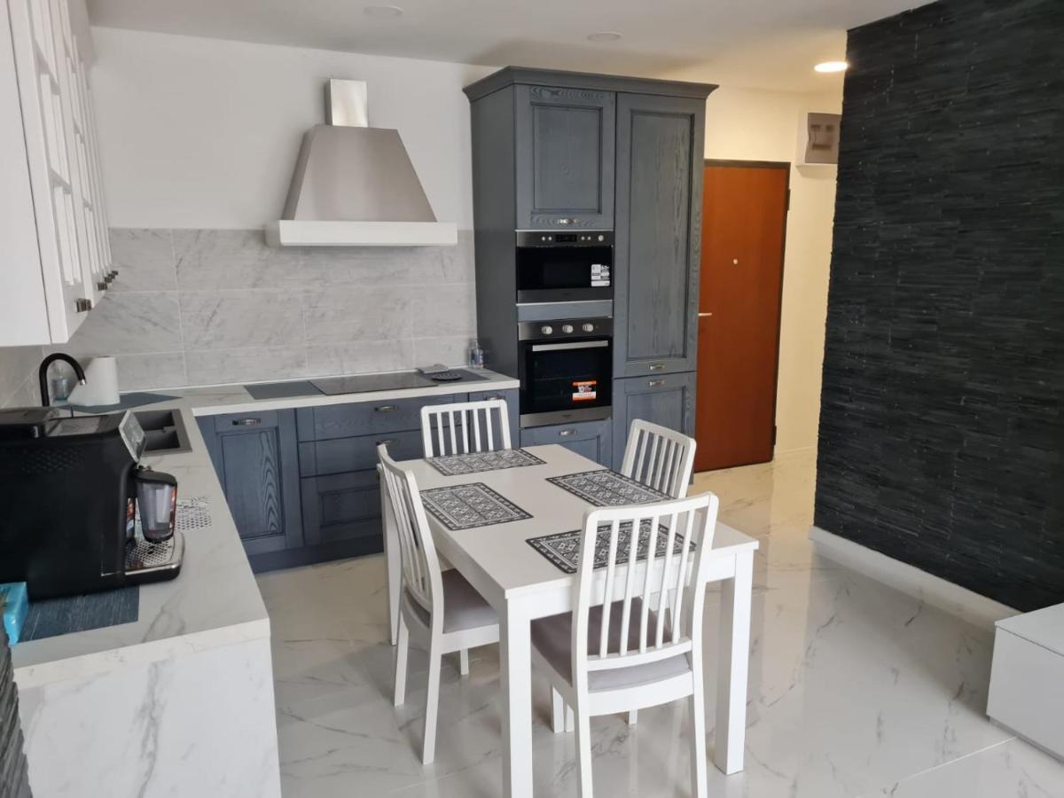 Apartament Marina Julia Exteriör bild