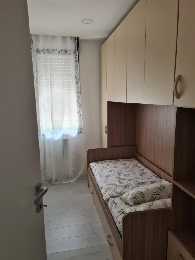 Apartament Marina Julia Exteriör bild